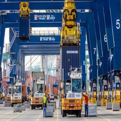 Houston’s Biggest-Ever Crane Order Hits A Tariff Wall – What It Means For Gul...